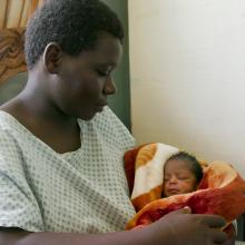 Kenya Mom and Baby